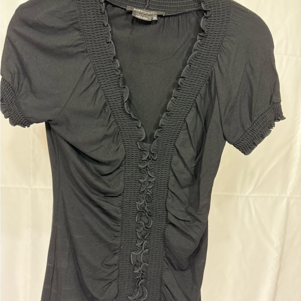 BCBGMaxAzria Black Short Sleeve Top